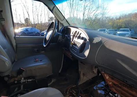 2006 Ford E-350 Super Duty Commercial/Recreational z USA, uszkodzony, nr VIN 1FTSE34L66DA42092